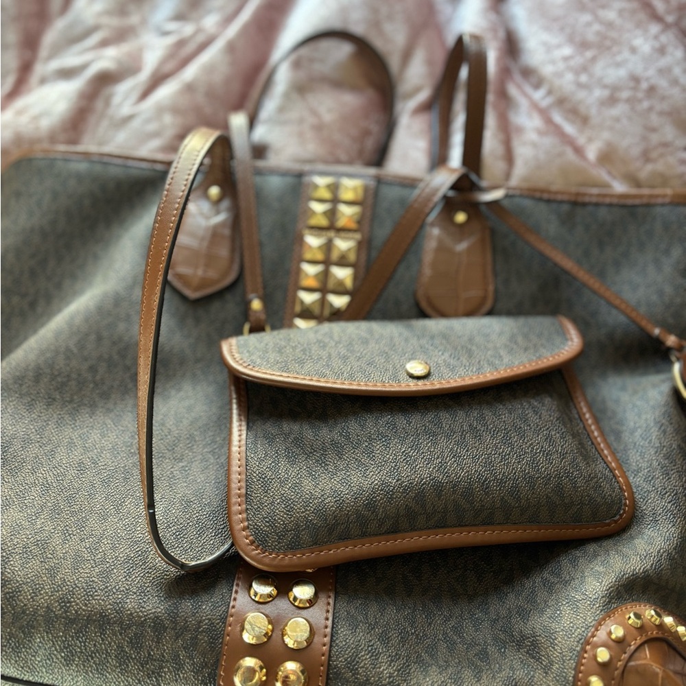 Stylish Brown Women's Bag with Gold Studs